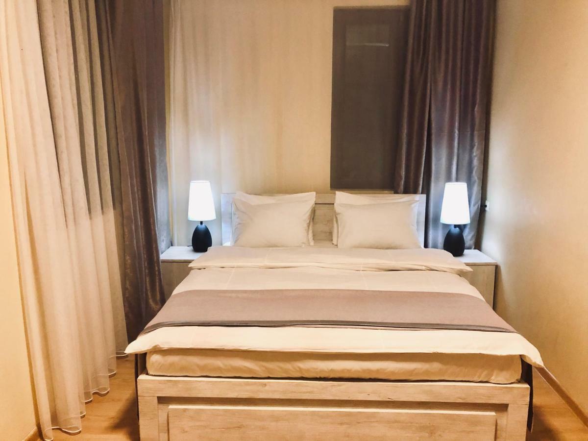 Holiday House Green Cape Batumi Hotel ชูวาเนคอนต์สกี ภายนอก รูปภาพ